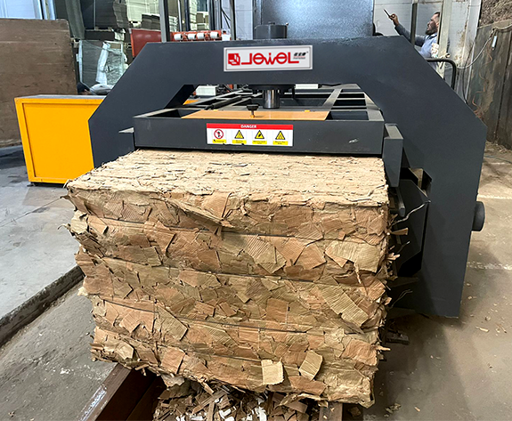 Fully Automatic Waste Baling System for a Russian Carton Factory